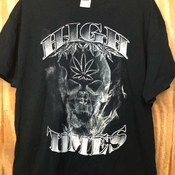 Gildan Other - T-shirt size x-large